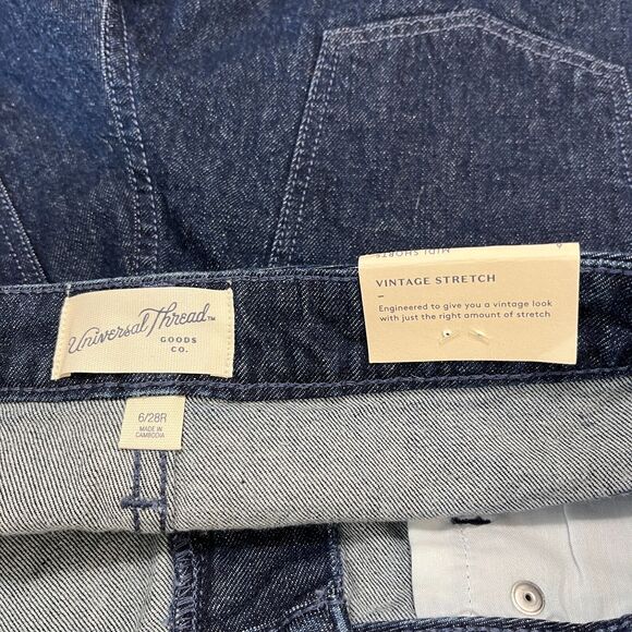 Universal Thread Cut Off Shorts Women's 6 Dark Blue Midi Cotton Pockets Stretch‎ - Picture 6 of 13